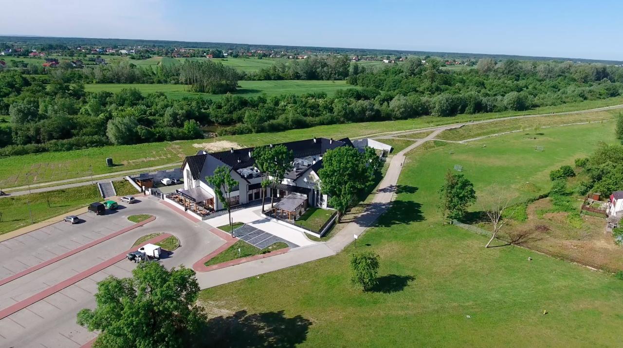 Bulwary Biznes Bed and Breakfast Mielec Exteriör bild